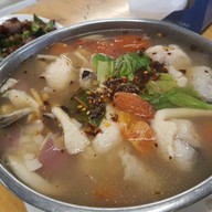 เมนูของร้าน ท่าน้ำภูแล