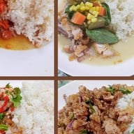 มาร์คFC ไก่ยำแซ่บเวอร์ หลังมอ