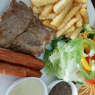 จุ่ม จี่ ย่าง  ซอยวัดพระเงิน .ย้ายมาจาก BB Market ซอยวัดพระเงิน