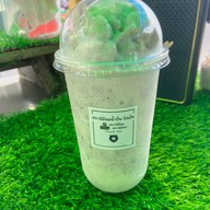 สถานีมีนม นํ้าปั่น ปังเย็น ปังปิ้ง ชา/กาแฟ บ้านบึง