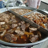 เมนูของร้าน ก๋วยเตี๋ยวเนื้อวัวสุราษฎร์ธานี @น่าน