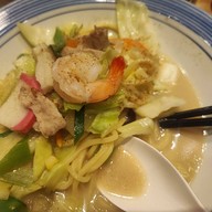 เมนูของร้าน Ringer Hut BTS Phromphong