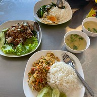 เชฟเด้ง สาขา 1 หลังโรงพยาบาลกรุงเทพ อุดรธานี