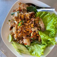 เชฟเด้ง สาขา 1 หลังโรงพยาบาลกรุงเทพ อุดรธานี