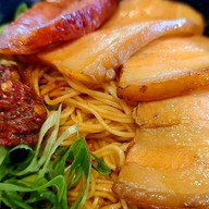 เมนูของร้าน เหล่า หยี่ หลอด "Lao Yee Lord"