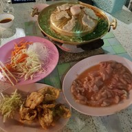 เมนูของร้าน หมูย่างเกาหลีสามพี่น้อง สาขา 2 ซอยกรุงธนบุรี 6