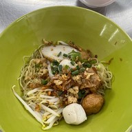 ซ้ง ลูกชิ้นปลา วงเวียนใหญ่