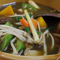 เมนูของร้าน ครัวโอมเพี้ยง