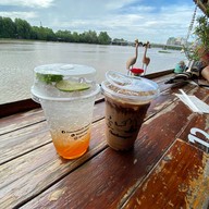 Floriva Cafe.