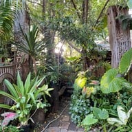 เมนูของร้าน เรือนขุนแผน