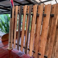 โจรสลัดชุมพร (Pirates Terrace) ไพเรซ เทอร์เรซ