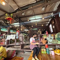 ก๋วยเตี๋ยวเรือ ร้าน ณ อยุธยา ริมคลองบางระมาด