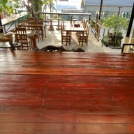 โจรสลัดชุมพร (Pirates Terrace) ไพเรซ เทอร์เรซ