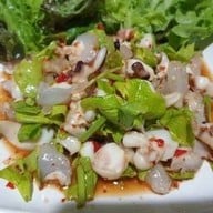 เมนูของร้าน ยำตำแตก