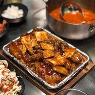 HOLDAK KOREAN BBQ CHICKEN 홀닭 1