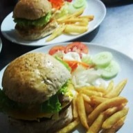Son & Mom ร้านซันแอนด์มัม
