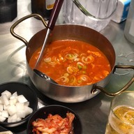 HOLDAK KOREAN BBQ CHICKEN 홀닭 1