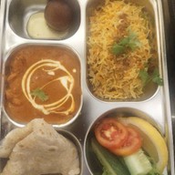 Munch Indian Cafe  Riverside praza