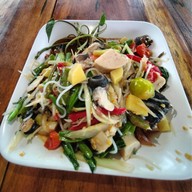 ครัวอีสาน บ้านเมืองสรวง