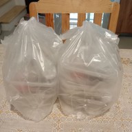 เมนู ก๋วยเตี๋ยวแห้งโบราณ/ขนมจีบต้มธันยรัตน์