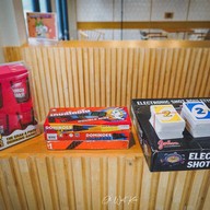 บรรยากาศ Drinks On Me (ดริ๊งส์ ออน มี) พญาไทย