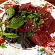 เมนูของร้าน ร้านลาภ หน้าบ้าน
