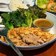 พ่อเลี้ยง Bistro สันป่าตอง