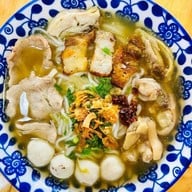 เมนูของร้าน ข้าวเปียกเส้นเวียงจันทน์ ถนนวัฒนานุวงศ์