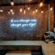 บรรยากาศ STRANGERS AGAIN STRANGERS AGAIN RESTAURANT&CAFE