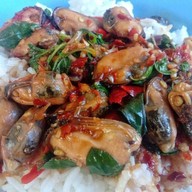 เมนูของร้าน อร่อยหลังบ้าน