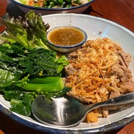 พ่อเลี้ยง Bistro สันป่าตอง