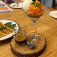 Lyn’s The Shanghai Cafe'