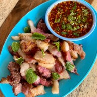เมนูของร้าน ลาบขม ต้มแซ่บ! By นายฟลุ๊ก แพร่