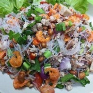 เมนูของร้าน ร้านอ้าย…คนละ-ยำ อรัญประเทศ