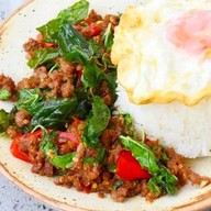 เมนูของร้าน เฮ้ย!!หอยทอด ผัดไทย & ชา กาแฟ