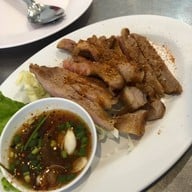 เมนูของร้าน สมยง ตำซั่ว Somyong Tum Sua 9