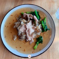 ราดหน้าเฮียอ้วน(ตำนานเยาวราช) เชลล์ชวนชิม สาขาแจ้งวัฒนะ