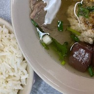 ประสิทธิ์อาหารตามสั่ง (เจ้าเก่าแก่ตลาดใน)