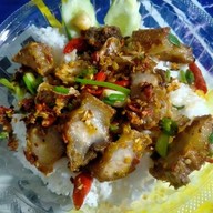 ร้านทอมอาหารป่า&อาหารตามสั่ง