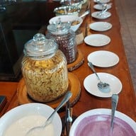 Natee The Rivetfront Hotel Kanchanaburi