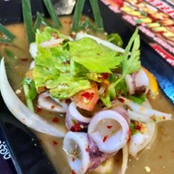 เมนูของร้าน ร้านอ้าย…คนละ-ยำ อรัญประเทศ