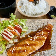 KUM PENG Thasala & 2 Siss Cafe'