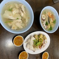 นายหน่องข้าวต้มปลา เมืองระยอง