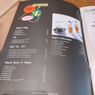 Greyhound Café Med Park Hospital