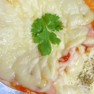 ขนมปังชีสซ่า ขนมจีบไส้บึ้มม