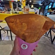 Freshy Crepe ( เฟรชชี่เครป ) เดอะสตรีทรัชดา