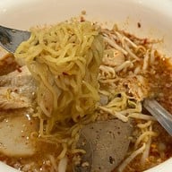 เมนูของร้าน ก๋วยเตี๋ยวลุงกับป้า