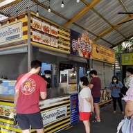 หน้าร้าน ลูกชิ้นจัง ปตท วีพลัส ลูกชิ้นจัง ปตท เทพารักษ์ .8