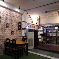 บรรยากาศ ตีห้าหกสิบ