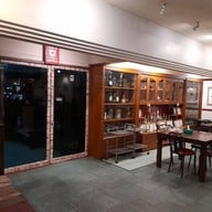 บรรยากาศ ตีห้าหกสิบ